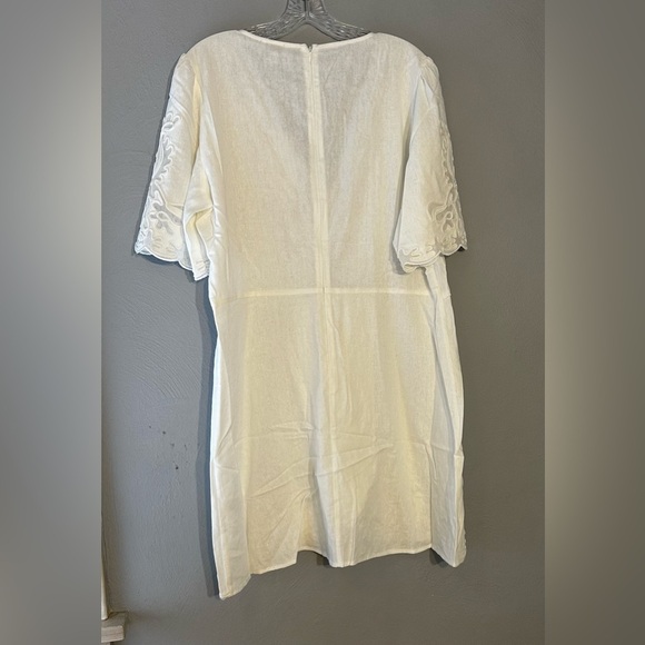 Secret Mission Linen Blend Lavinia Embroidered Scallop Hem Mini Dress Size Large - Picture 6 of 7